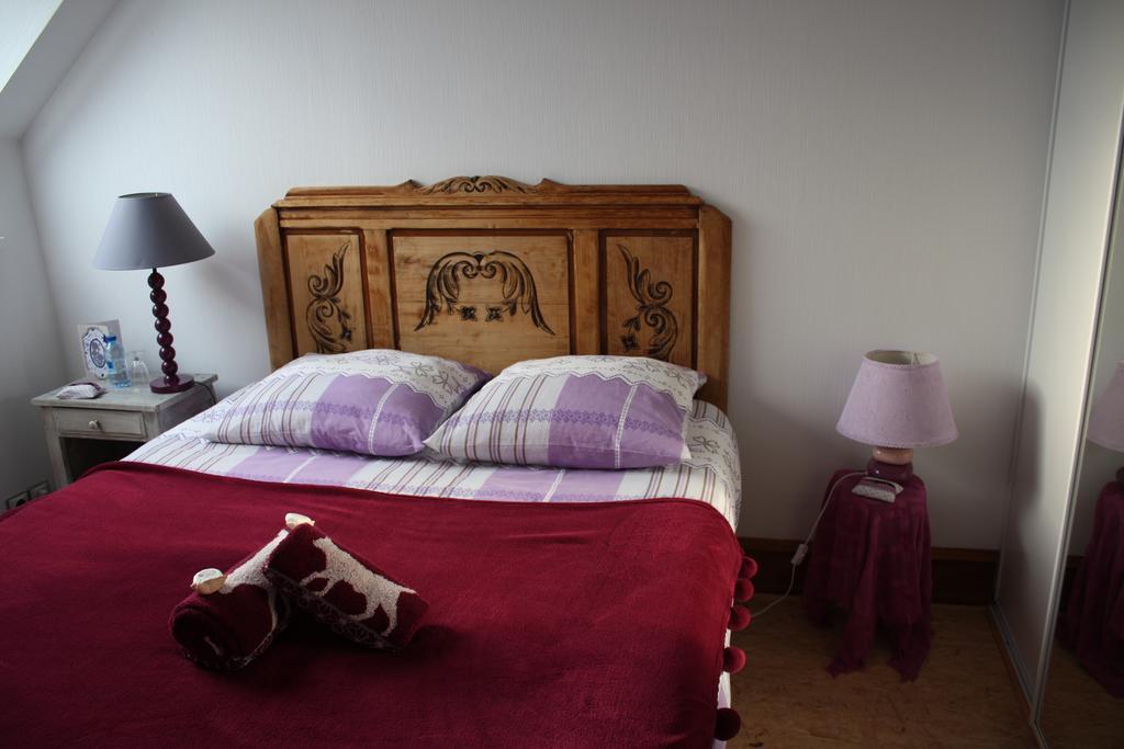 Bed and Breakfast Yec'Hed Mat Saint-Nicolas-du-Pélem Esterno foto