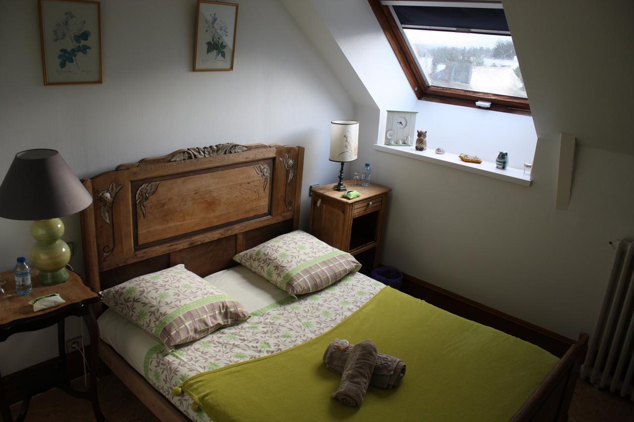 Bed and Breakfast Yec'Hed Mat Saint-Nicolas-du-Pélem Esterno foto