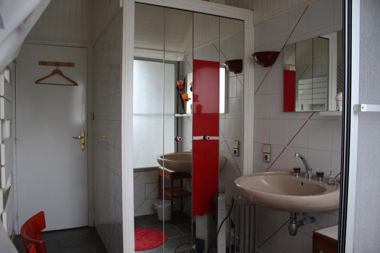Bed and Breakfast Yec'Hed Mat Saint-Nicolas-du-Pélem Esterno foto